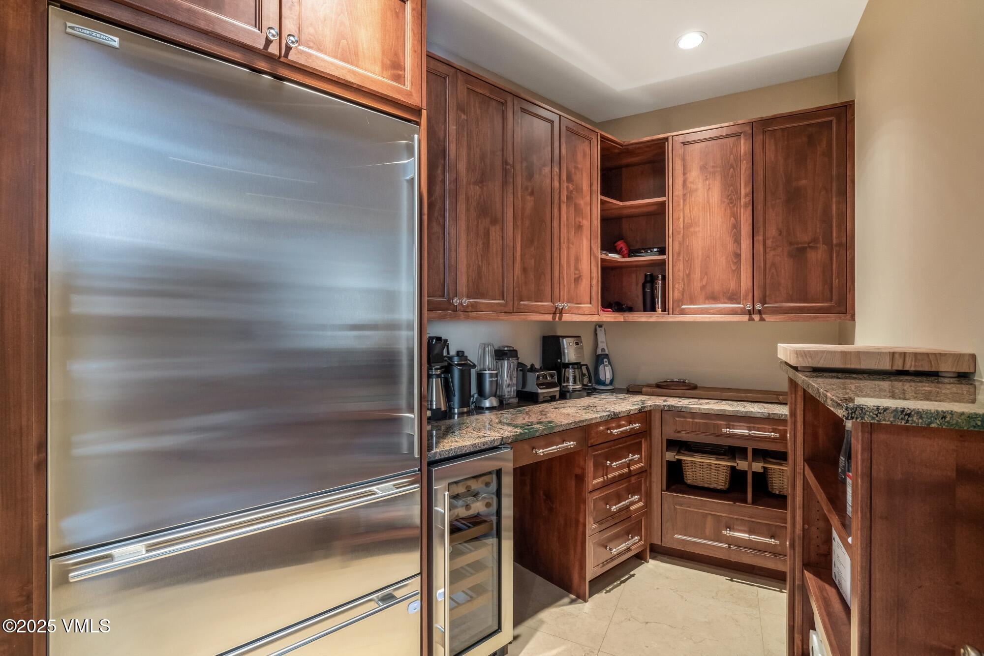 76 Elkhorn