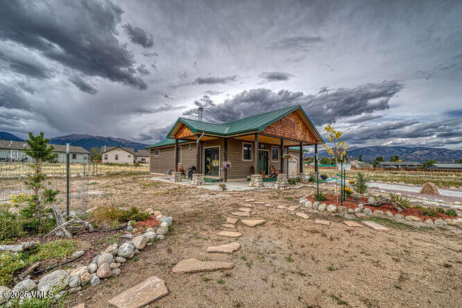 101 Pinon Jay Road