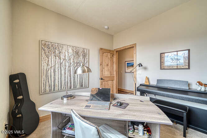 101 Pinon Jay Road