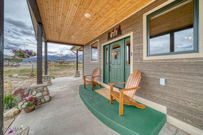 101 Pinon Jay Road