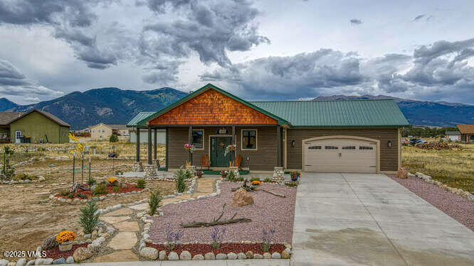 101 Pinon Jay Road