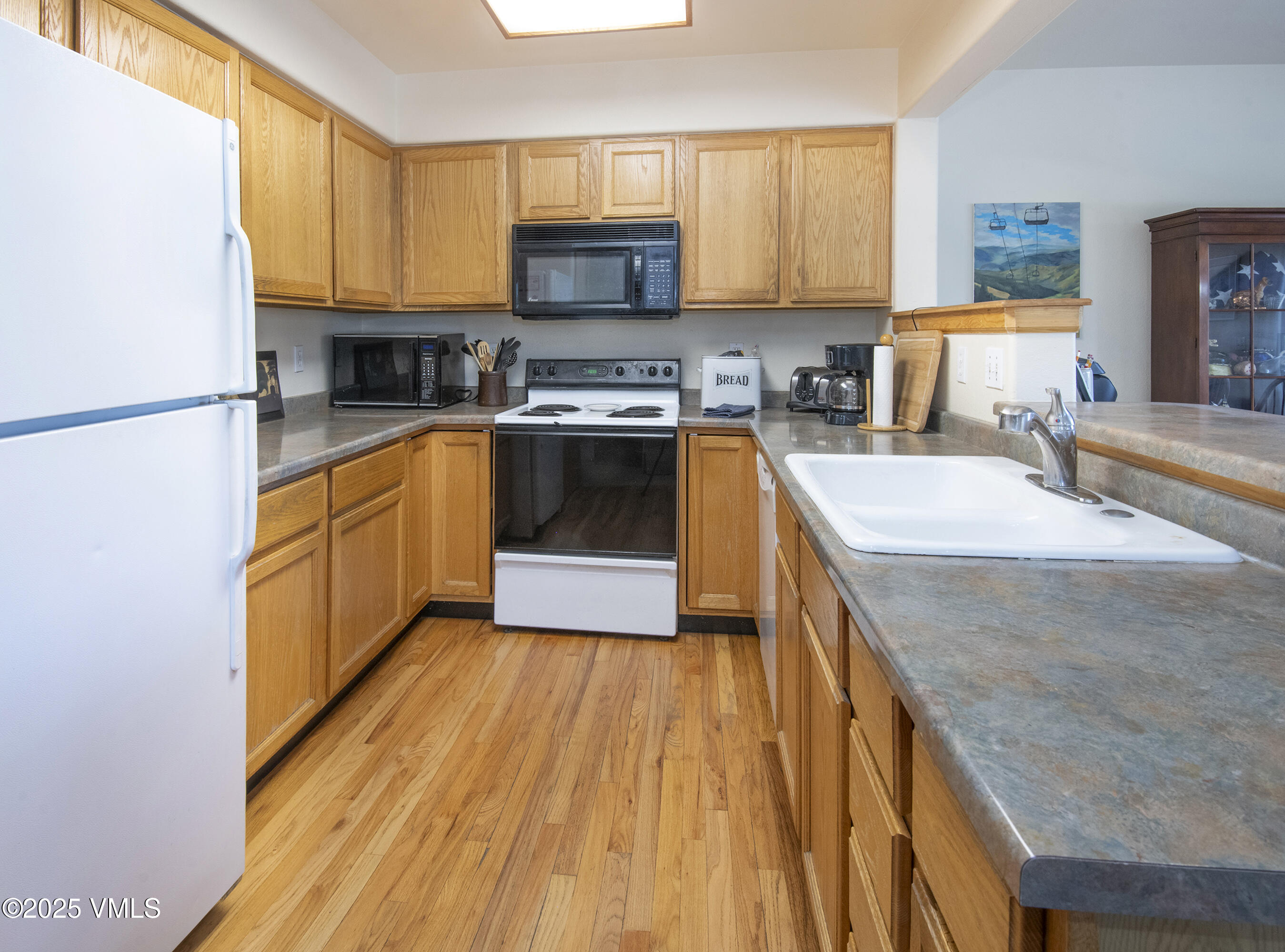 35 Aspen Glen Court