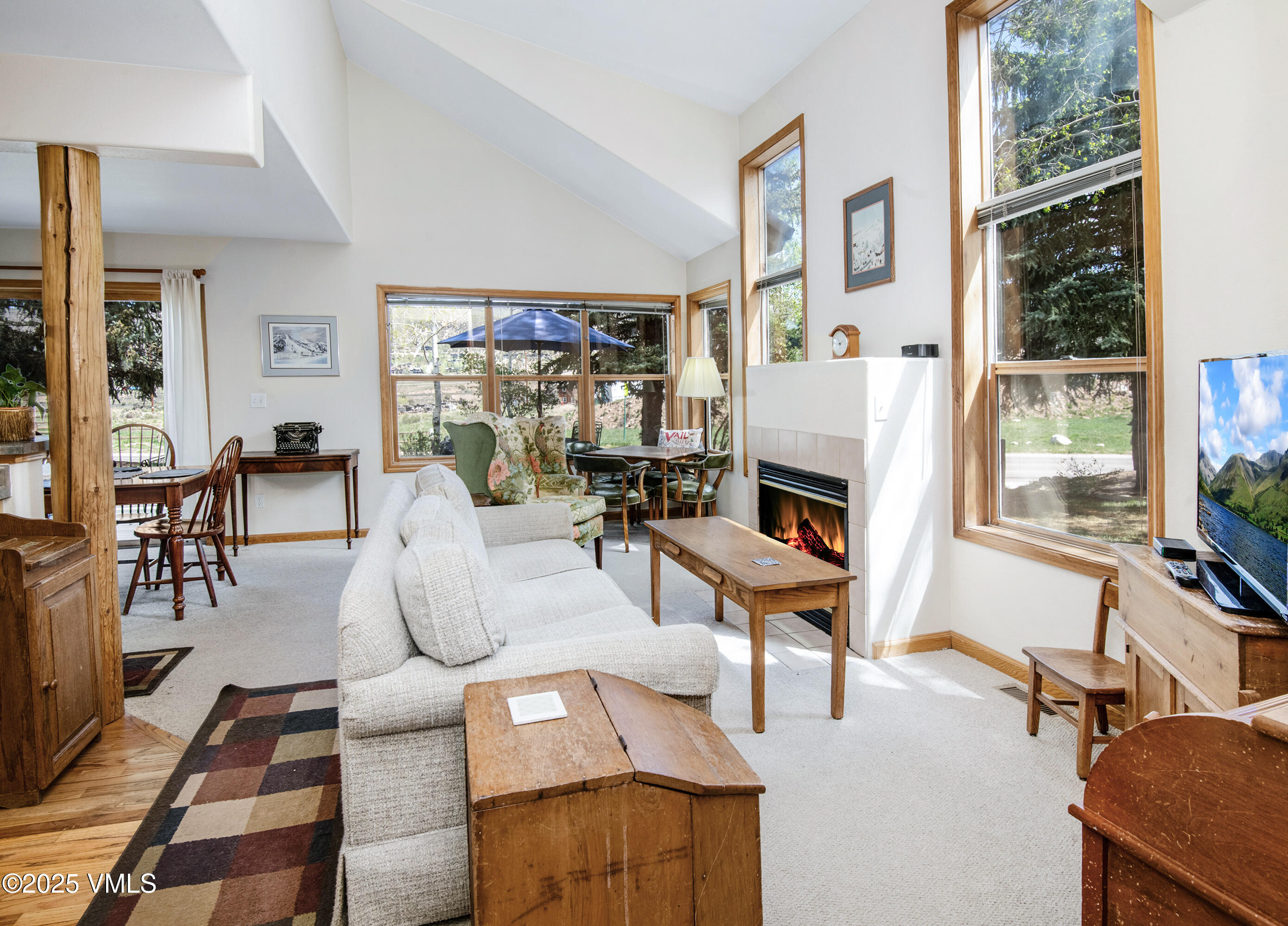 35 Aspen Glen Court