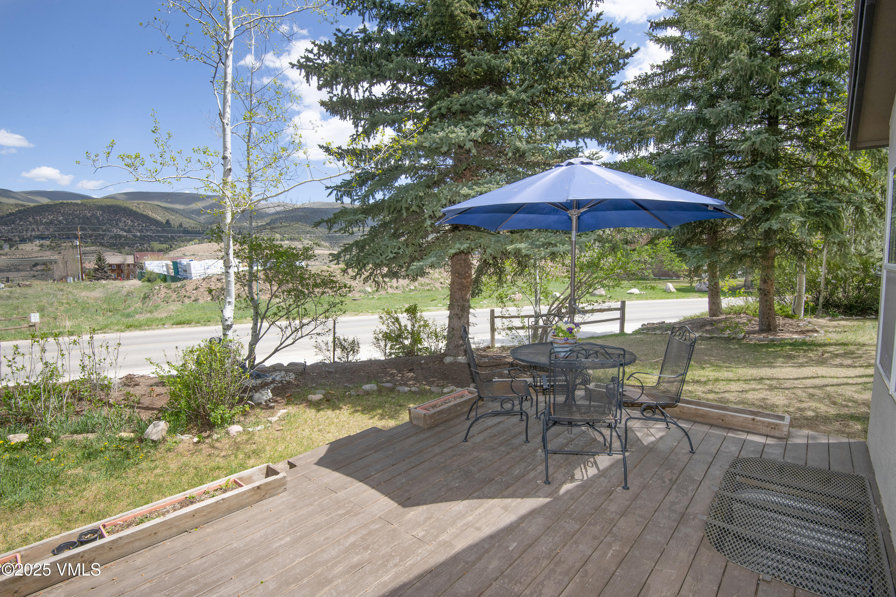 35 Aspen Glen Court