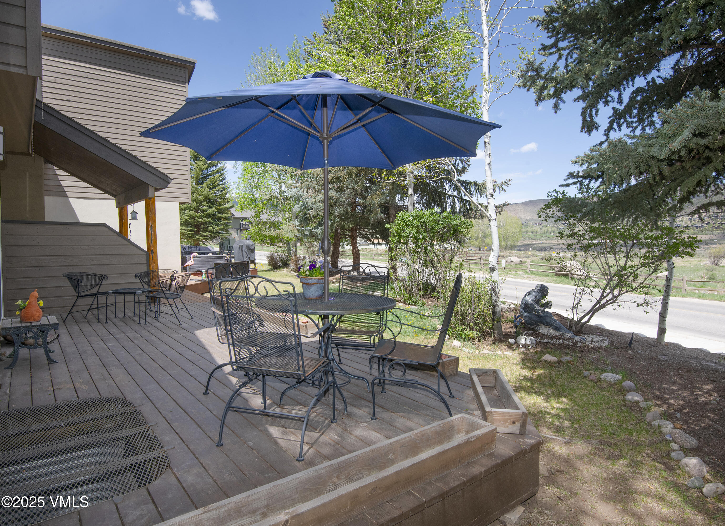 35 Aspen Glen Court