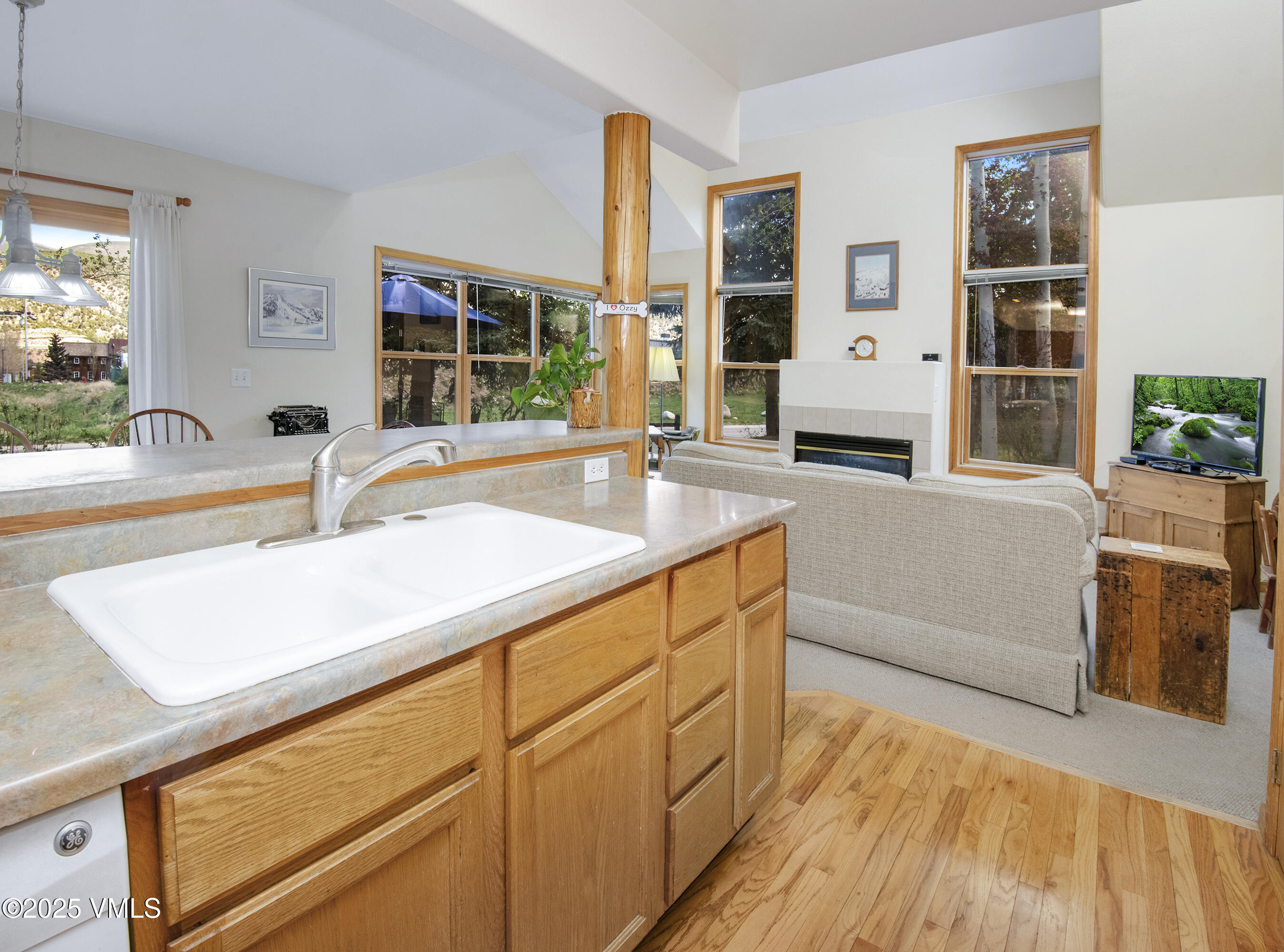 35 Aspen Glen Court
