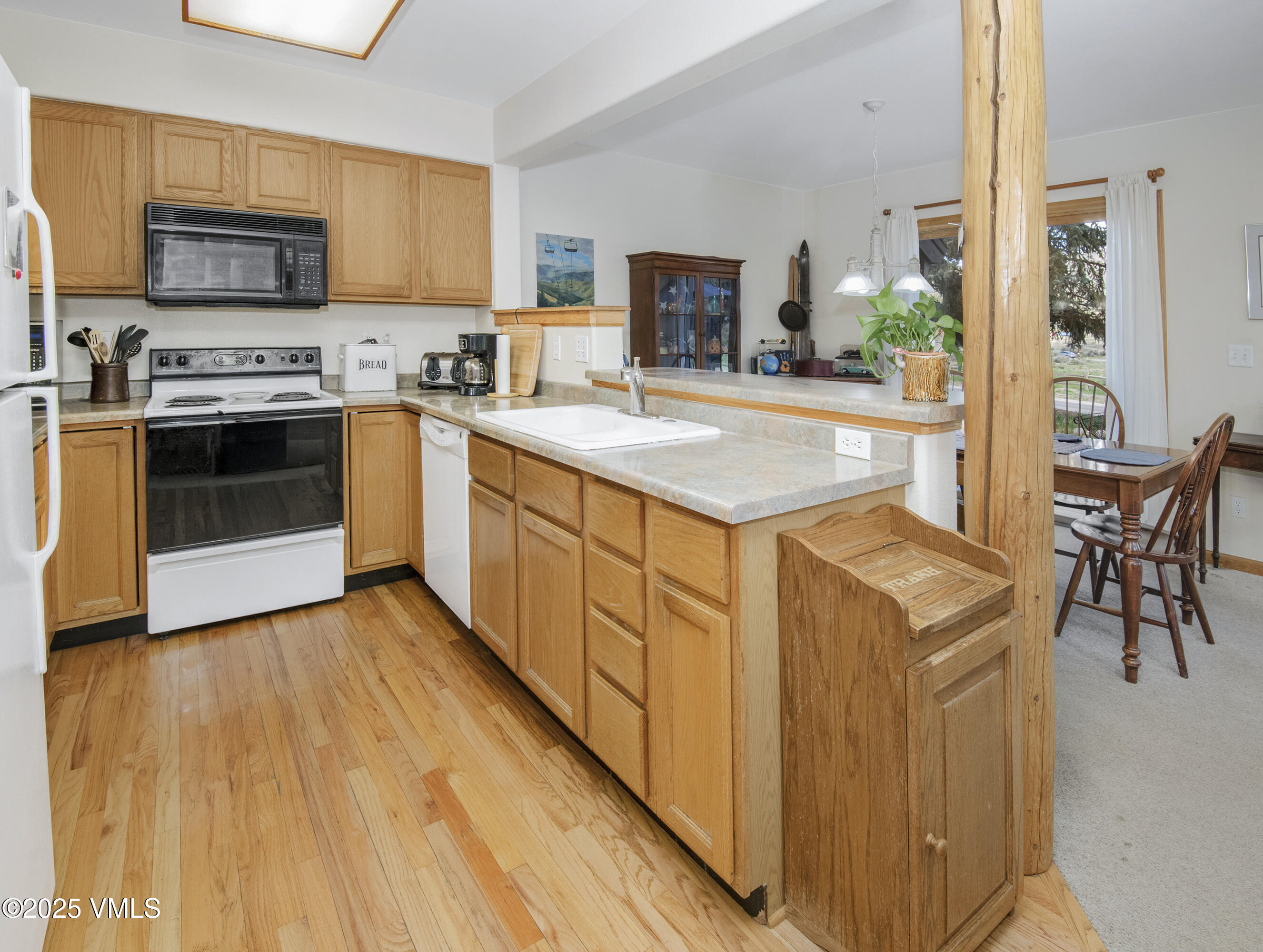 35 Aspen Glen Court
