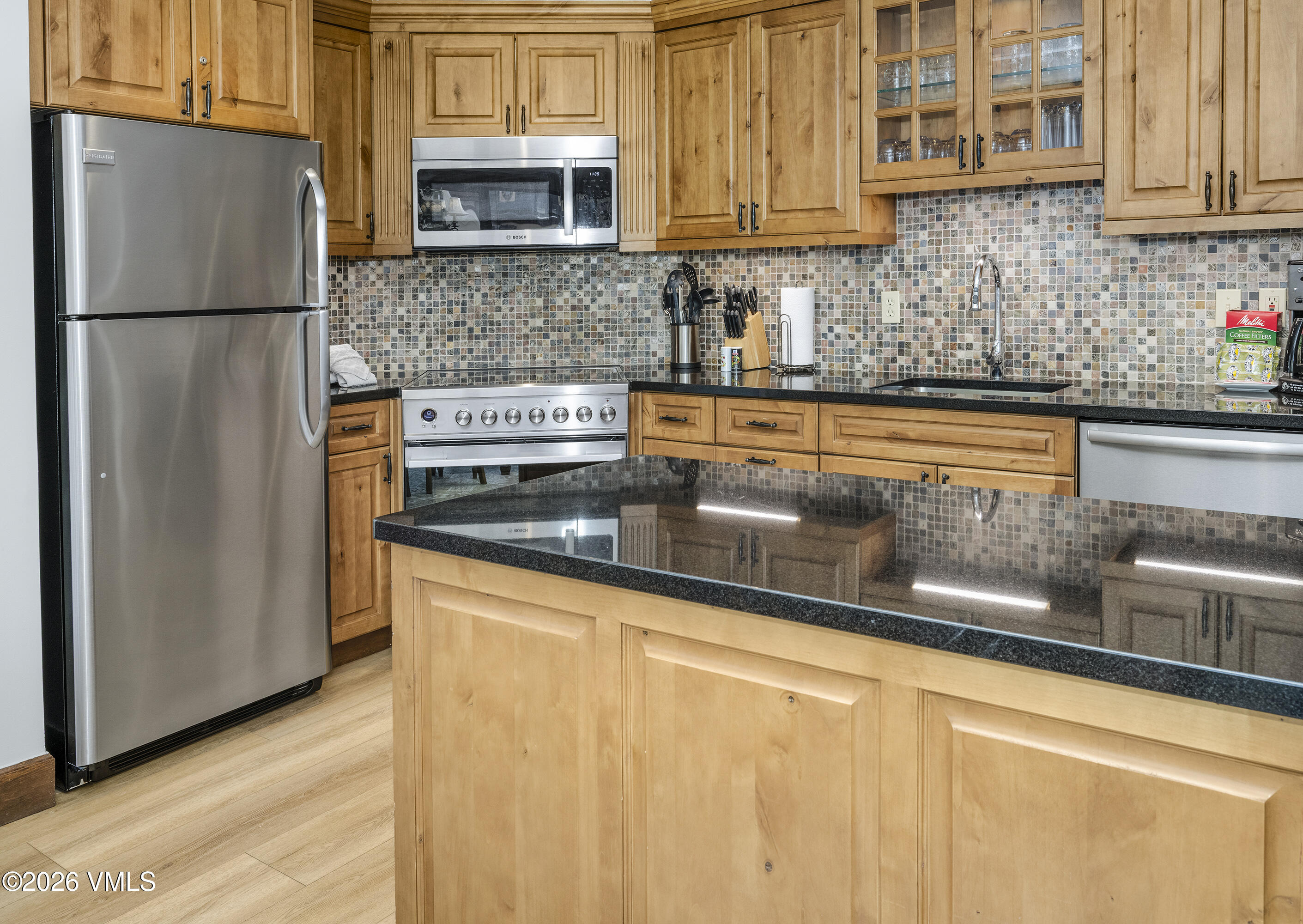 610 W Lionshead Circle # 405