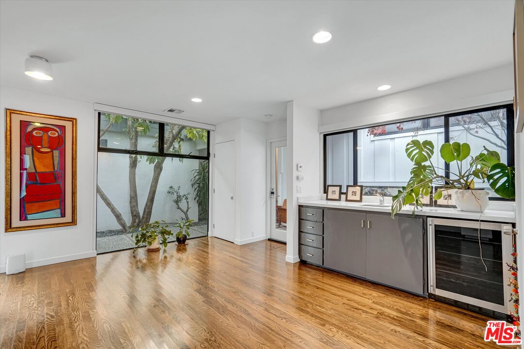 3719 Butler Ave