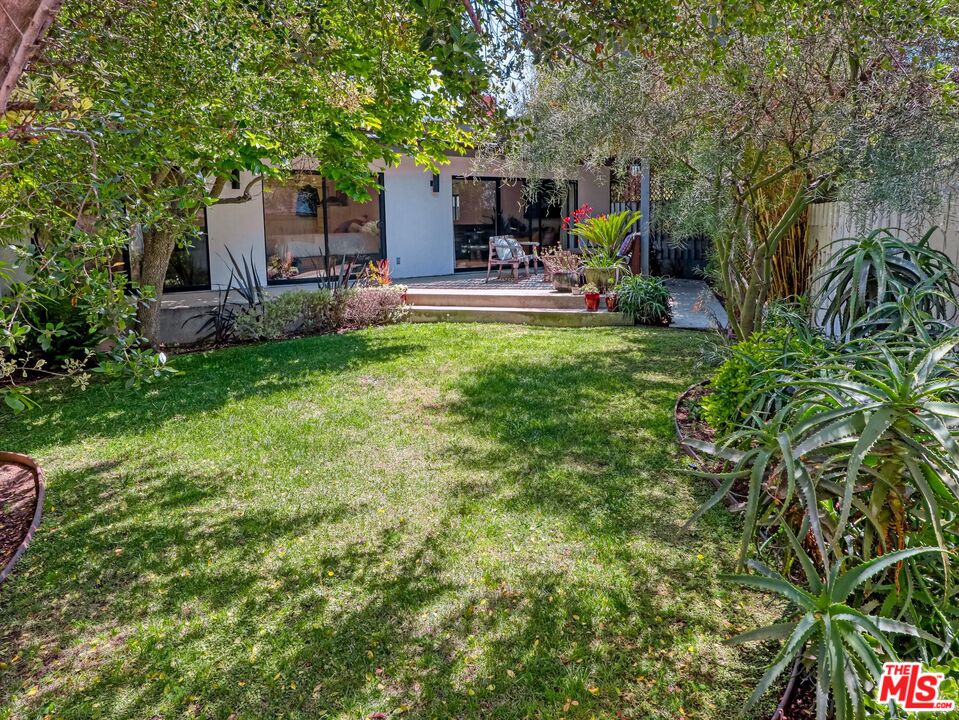 3719 Butler Ave
