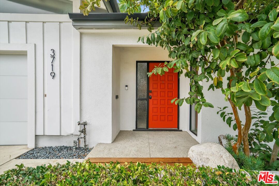 3719 Butler Ave