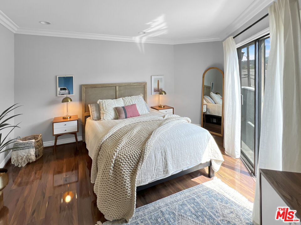 4211 Arch Dr Unit: 204