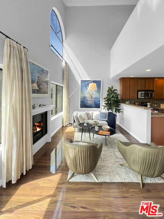 4211 Arch Dr Unit: 204