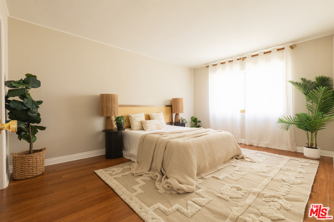 1304 Berkeley St Unit: 3