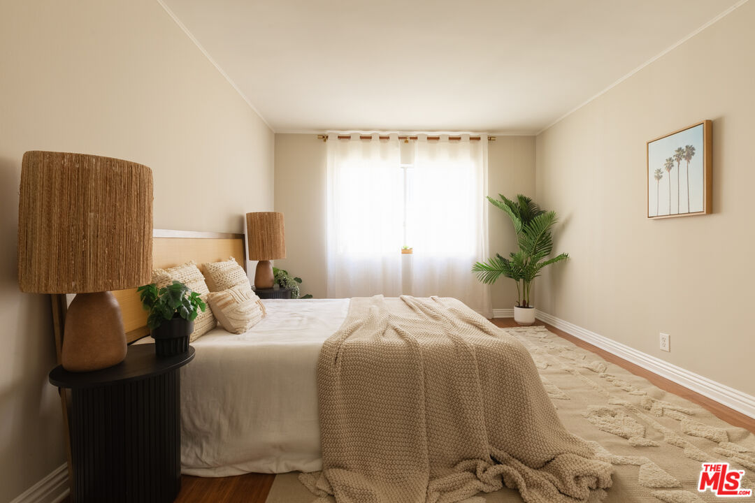 1304 Berkeley St Unit: 3