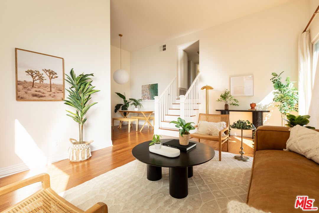 1304 Berkeley St Unit: 3