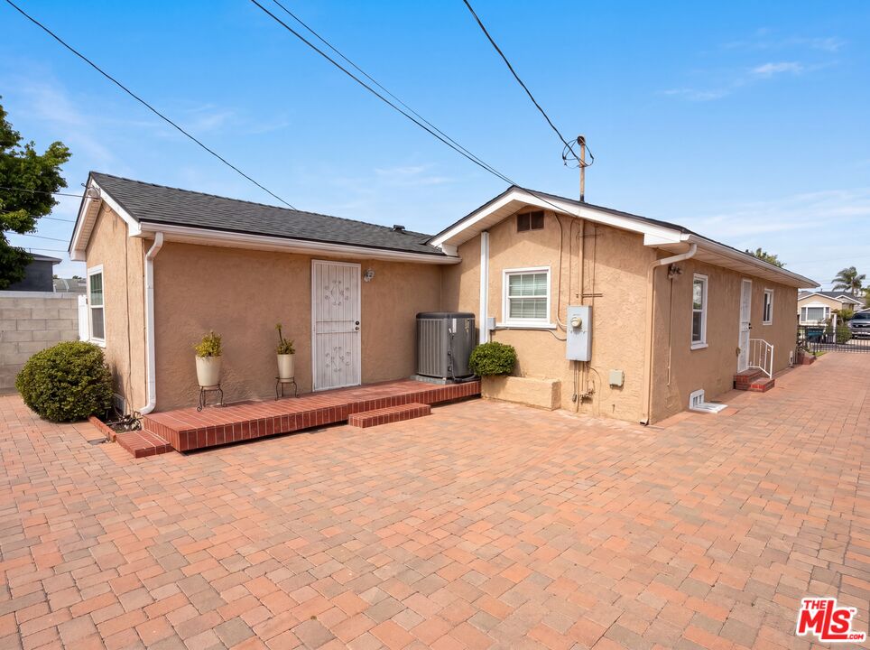6303 Eileen Ave