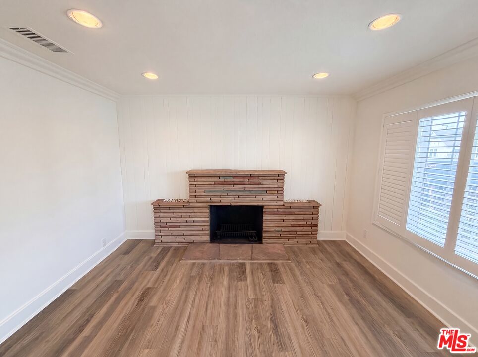 6303 Eileen Ave