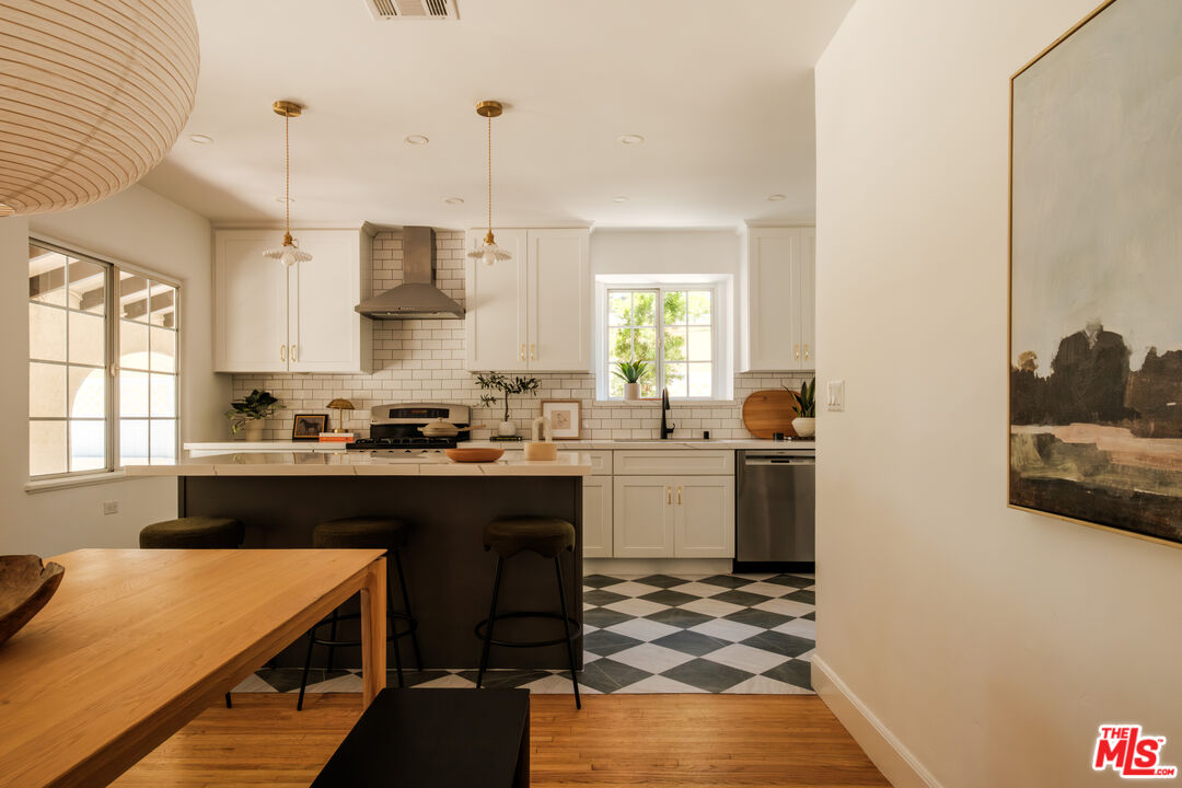3739 Virginia Rd
