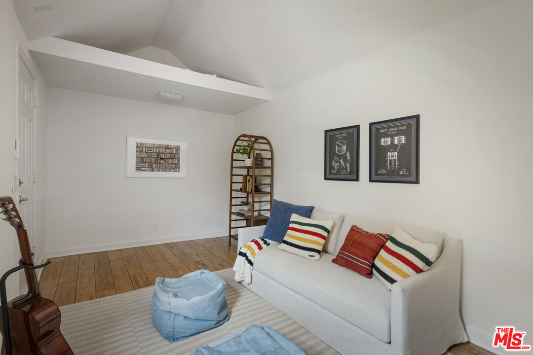 5018 Granada St