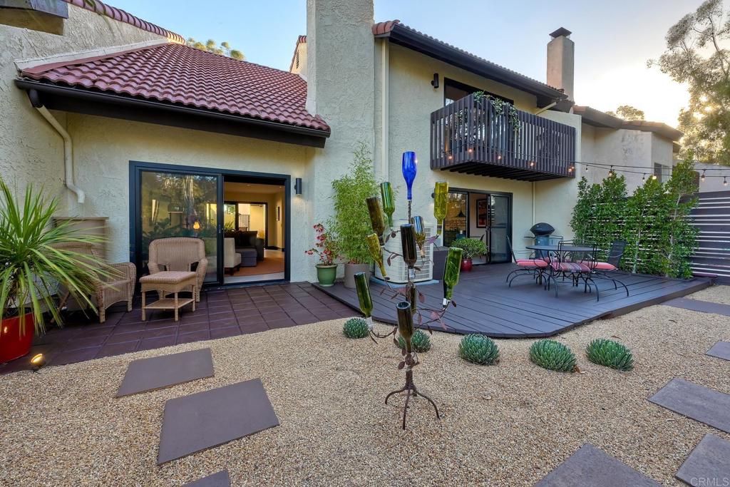 2080 Avenue of the Trees