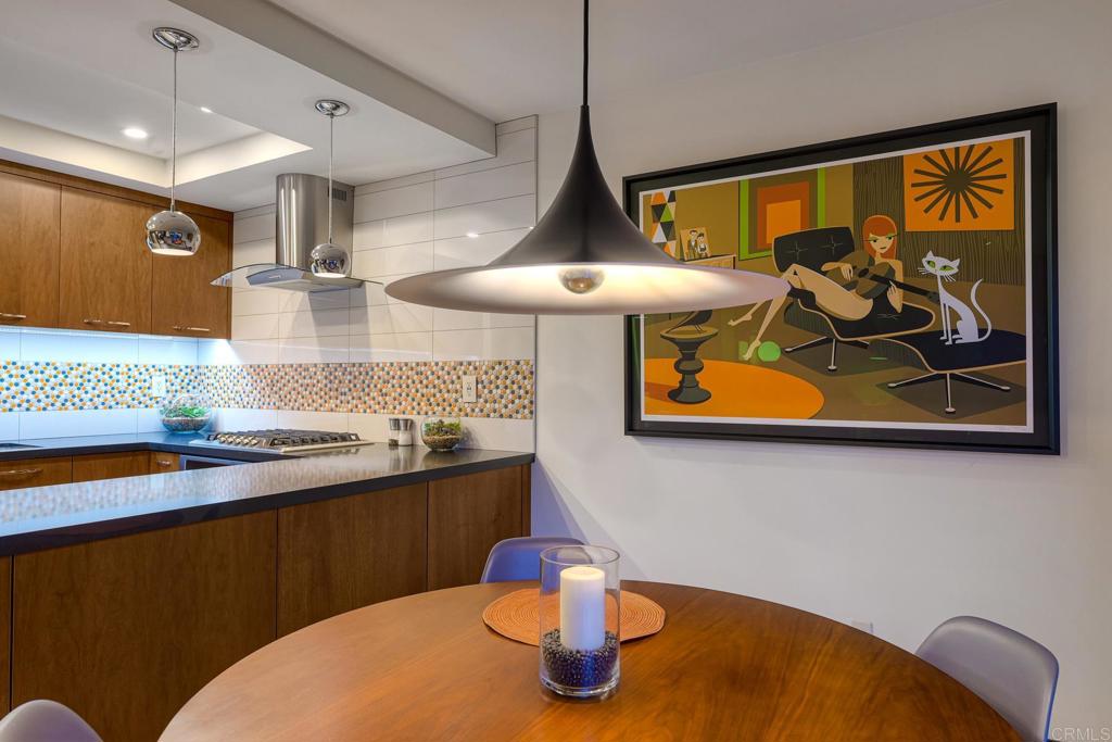 2080 Avenue of the Trees