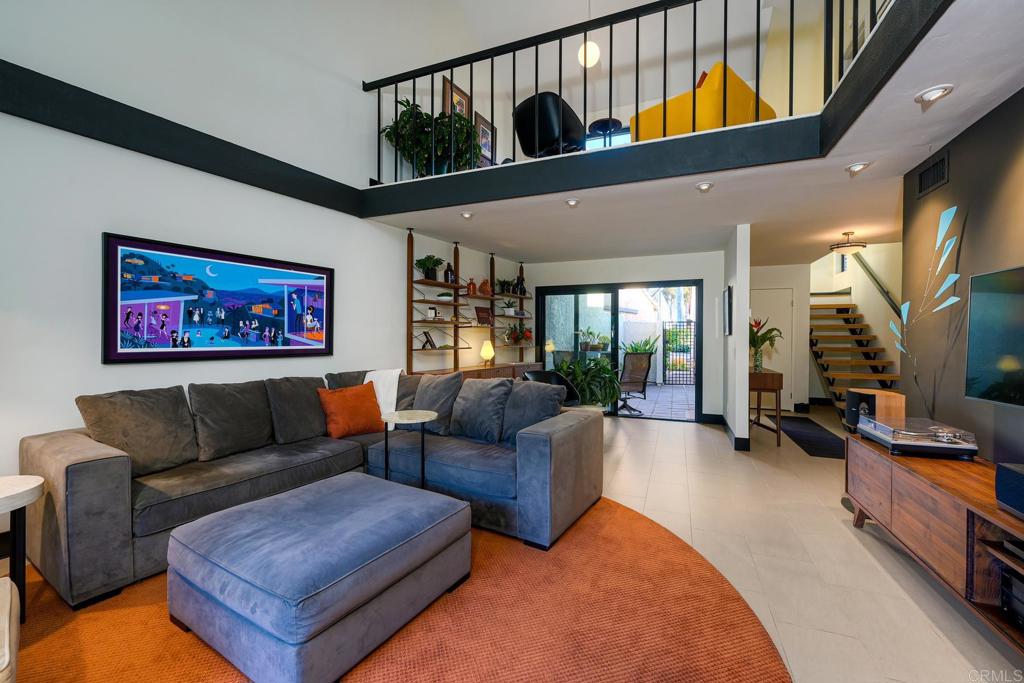 2080 Avenue of the Trees