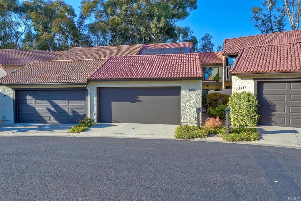 2080 Avenue of the Trees