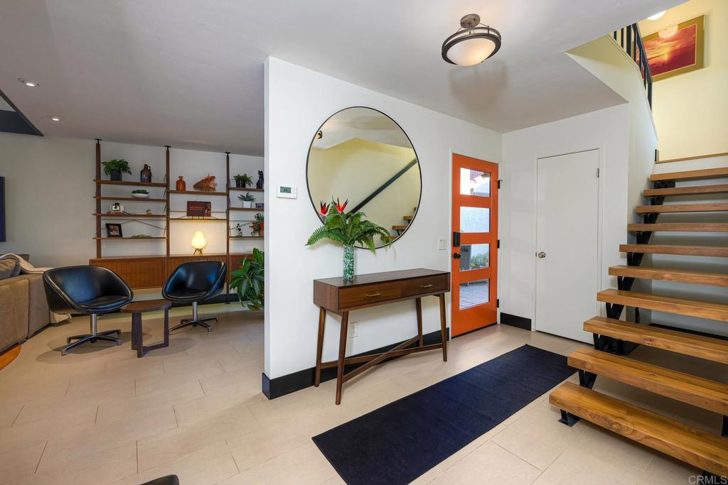 2080 Avenue of the Trees