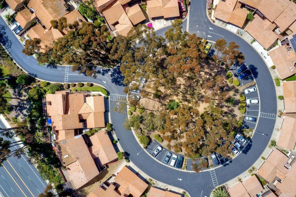 2080 Avenue of the Trees