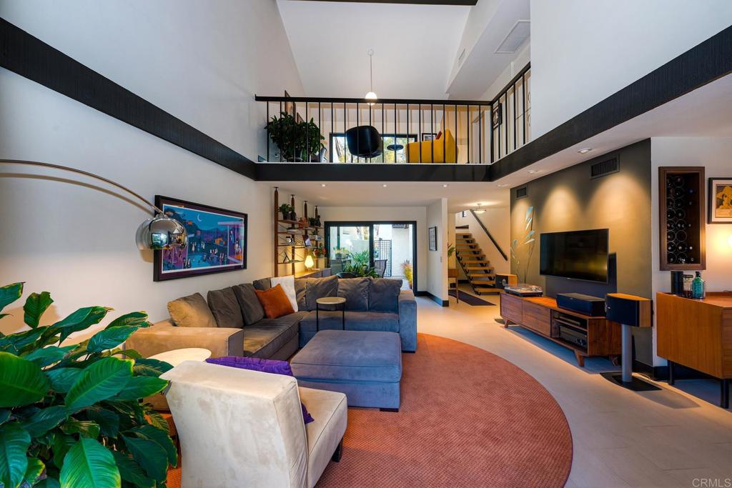 2080 Avenue of the Trees