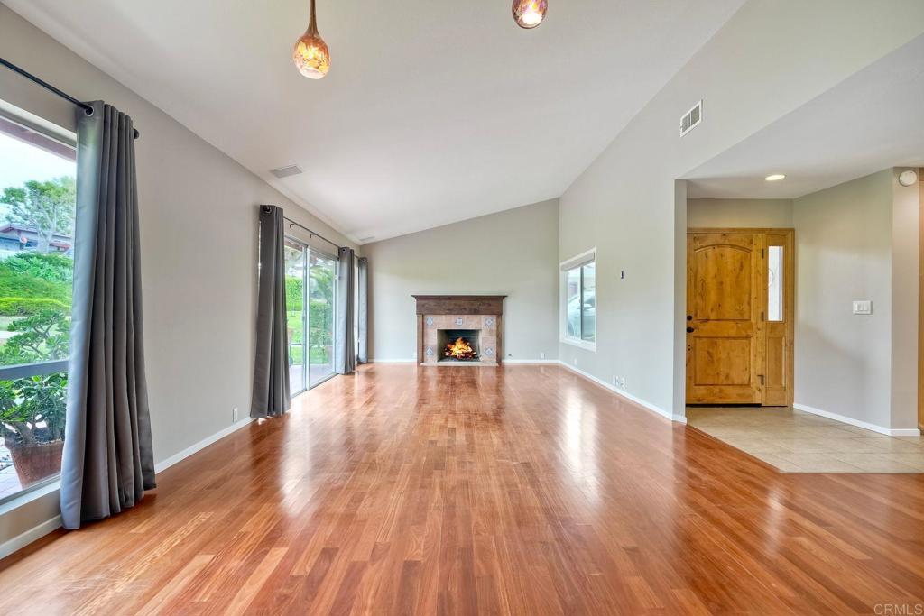730 W Solana Cir