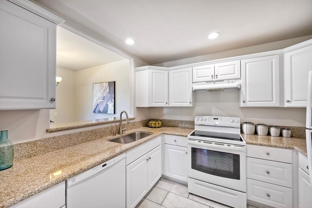 966 Lupine Hills Dr 66