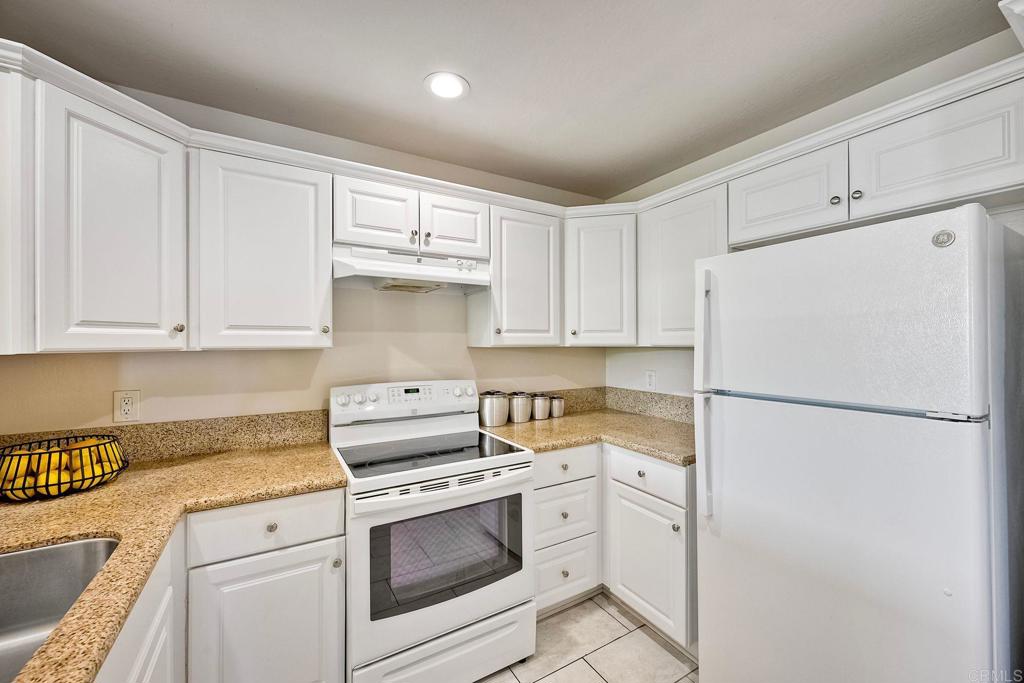 966 Lupine Hills Dr 66