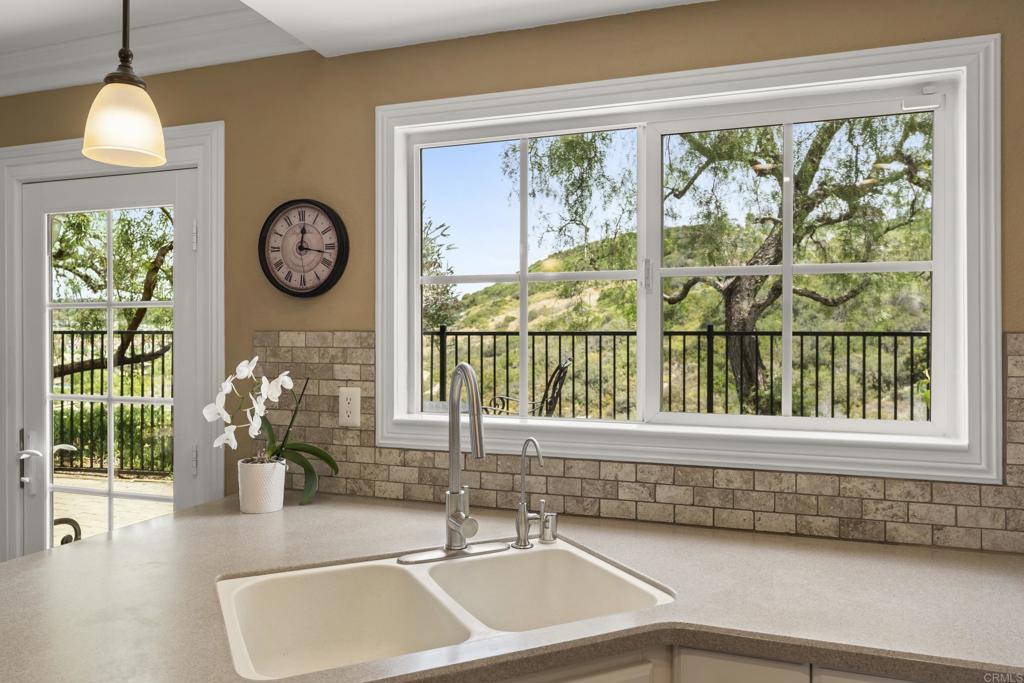 3555 Simsbury Ct