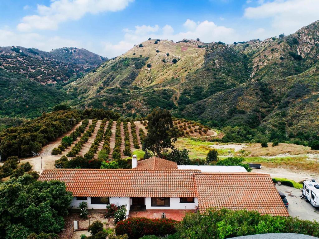 10267 Sandia Creek Drive