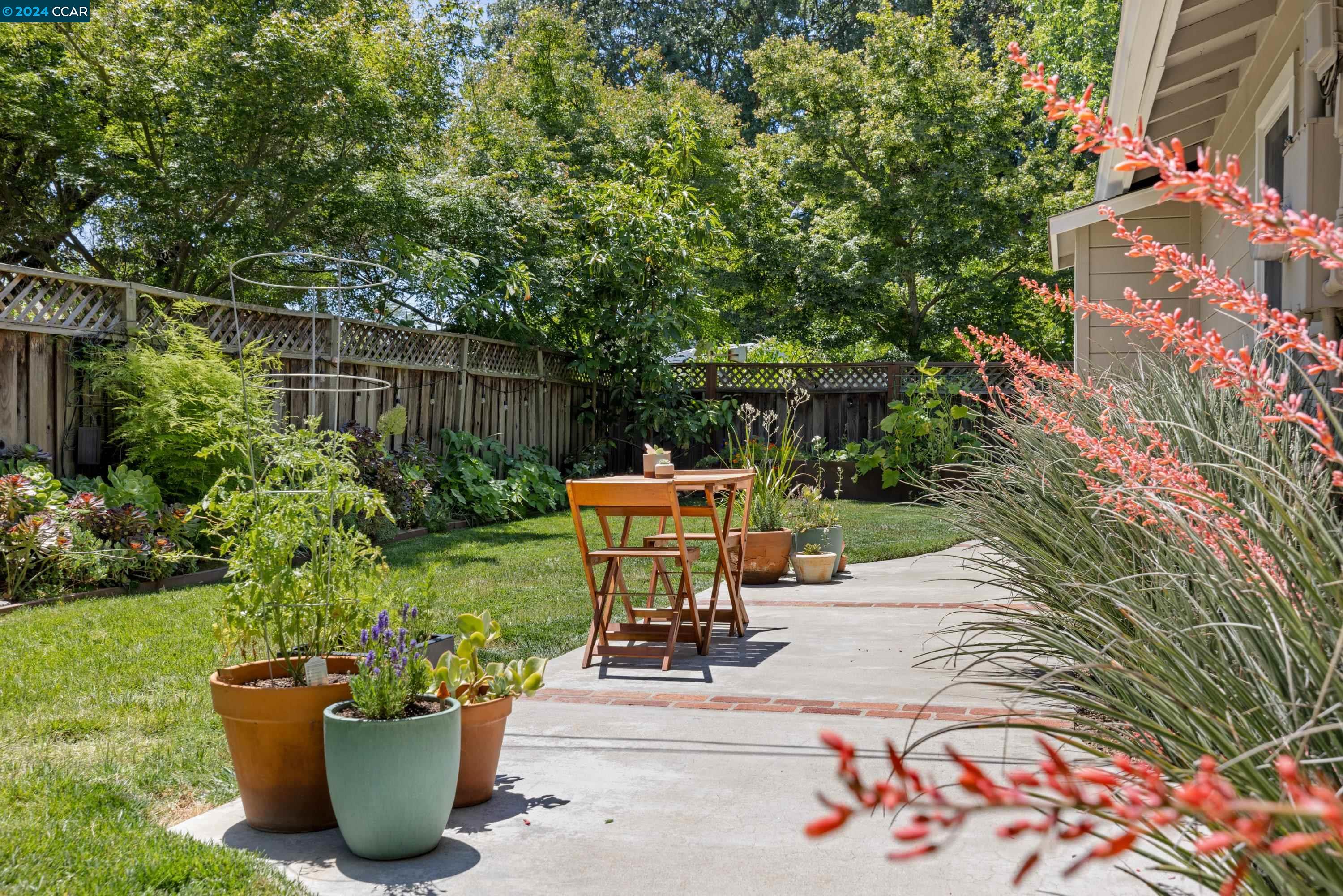2601 Cherry Lane