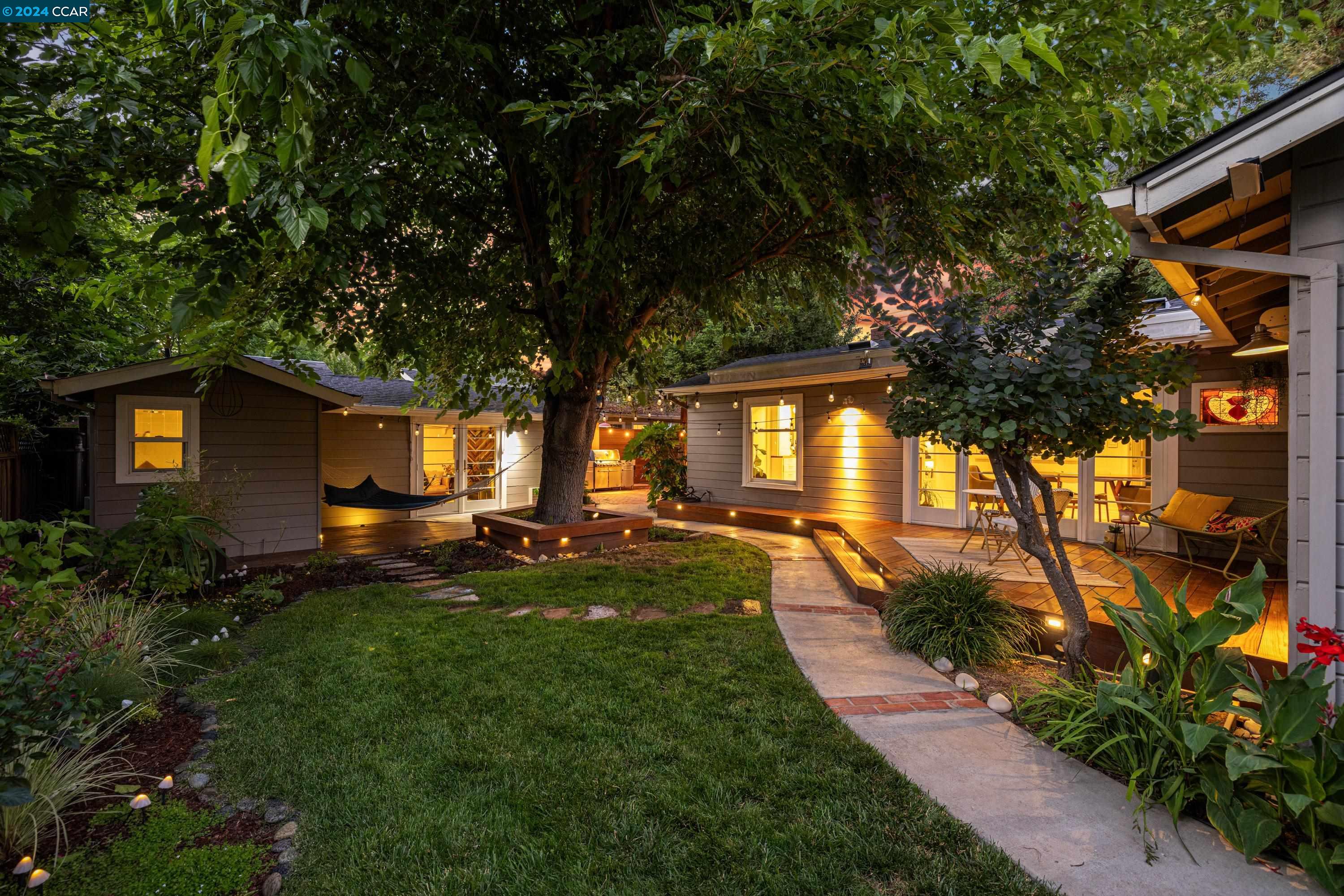 2601 Cherry Lane