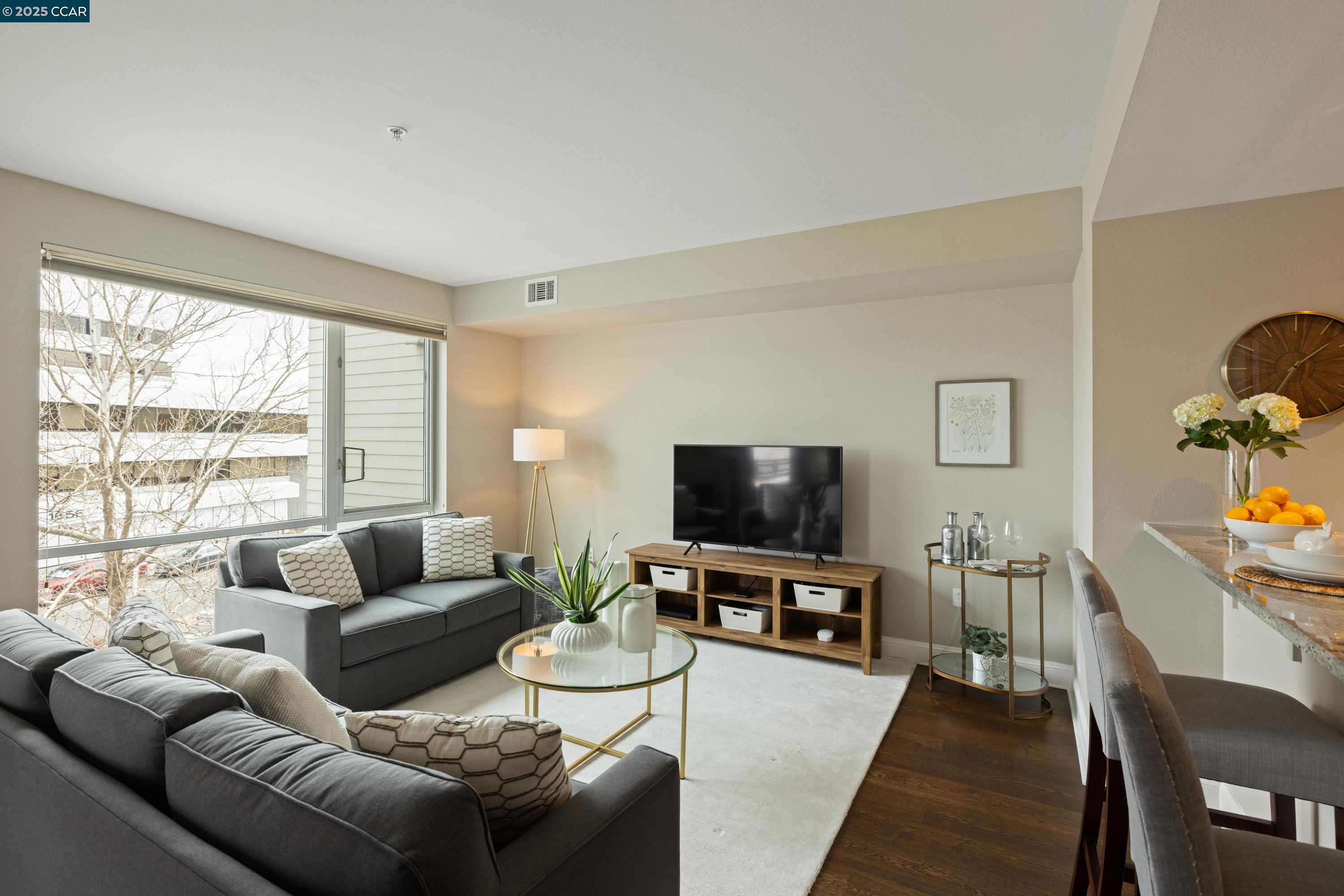 1655 N California Blvd. # 203