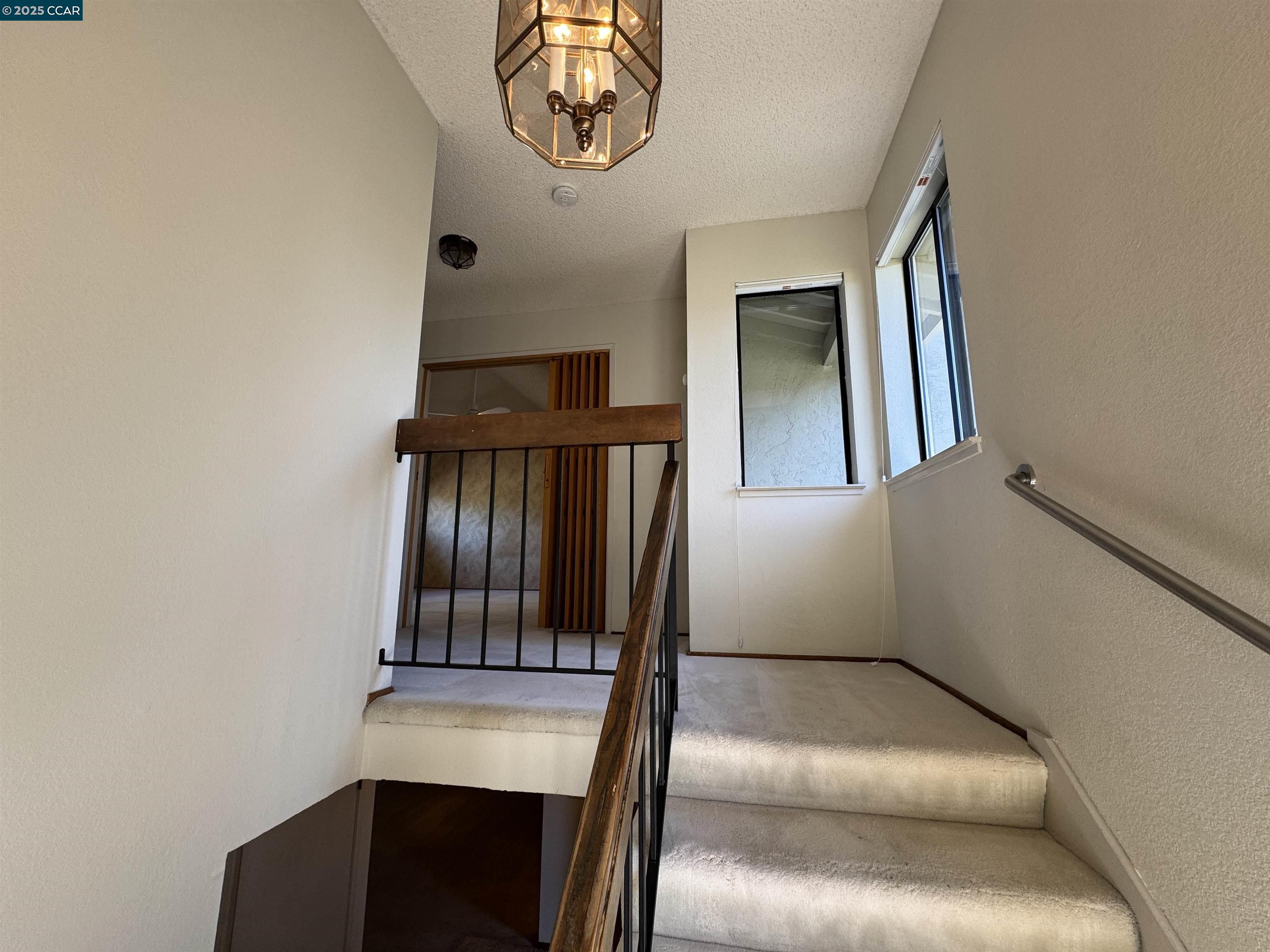 2120 Oneida Circle