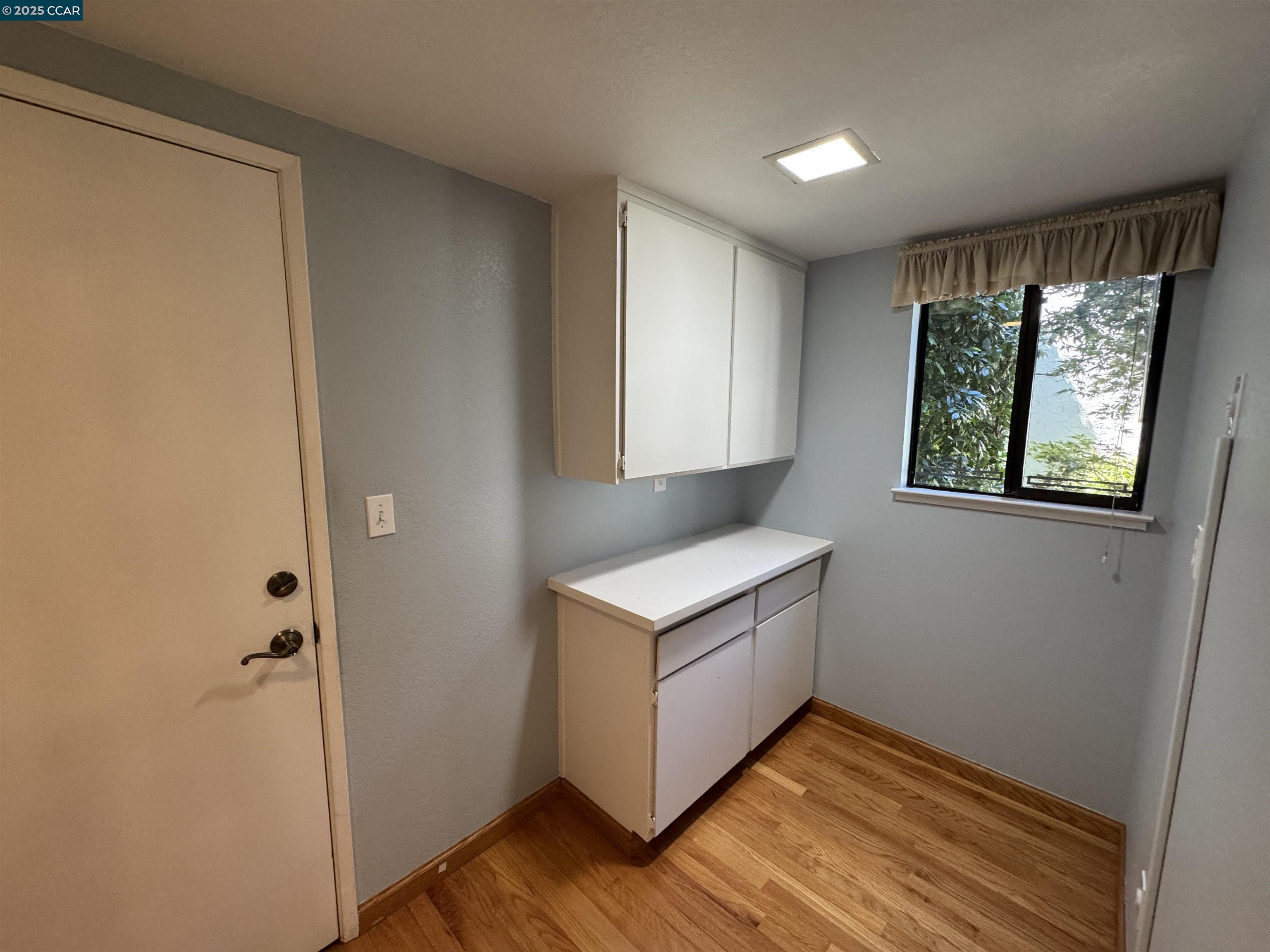 2120 Oneida Circle