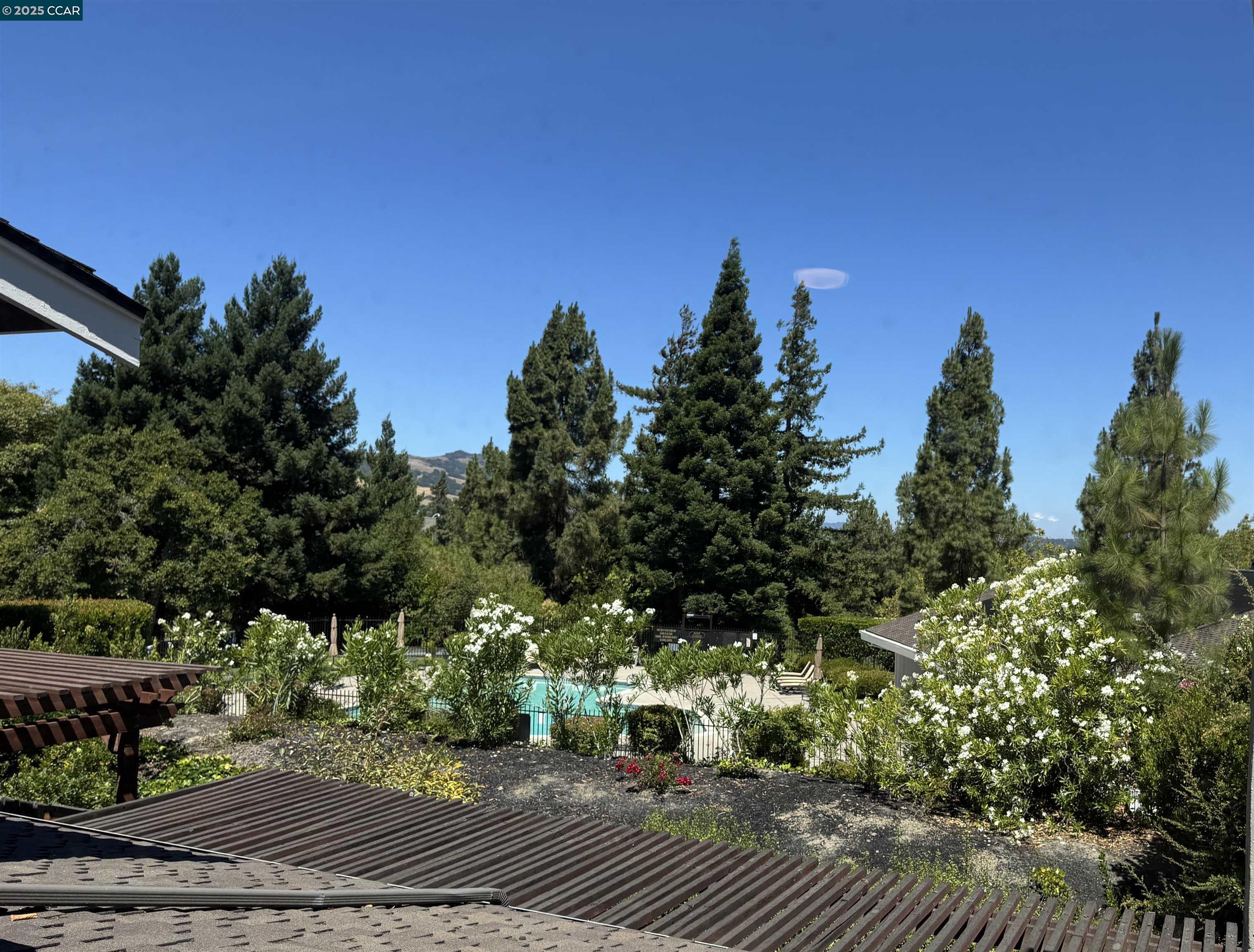 2120 Oneida Circle