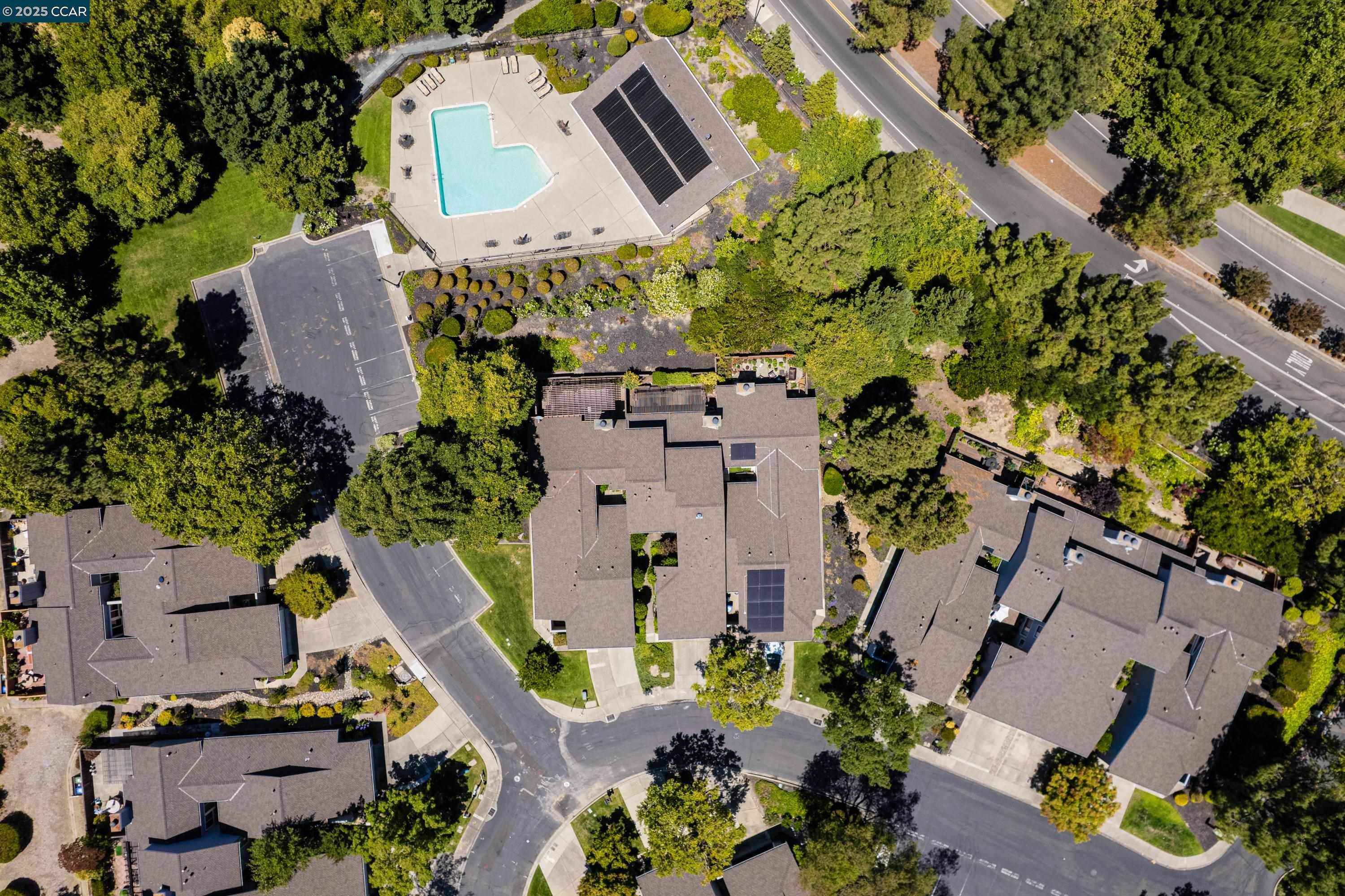 2120 Oneida Circle