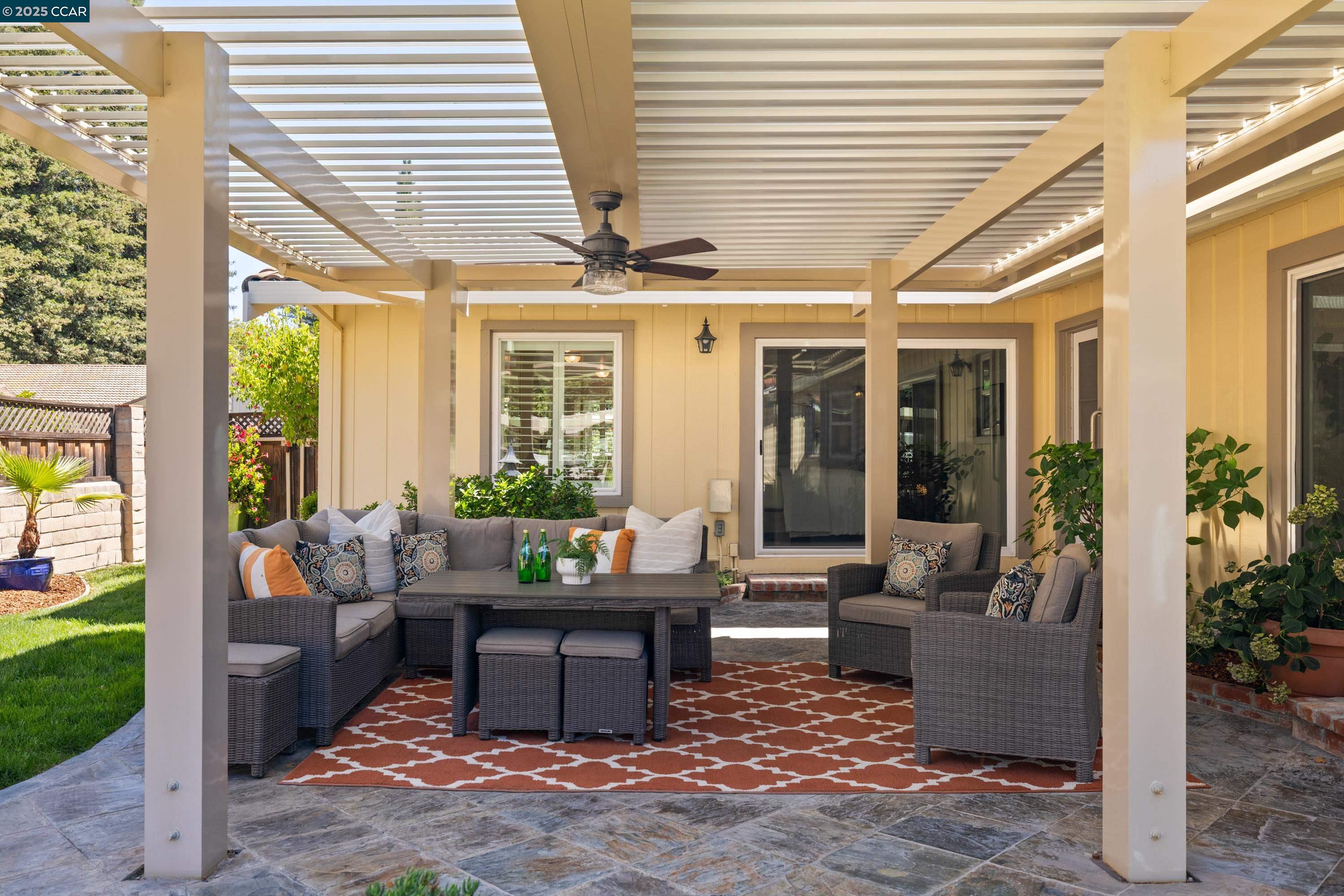 558 Freitas Road
