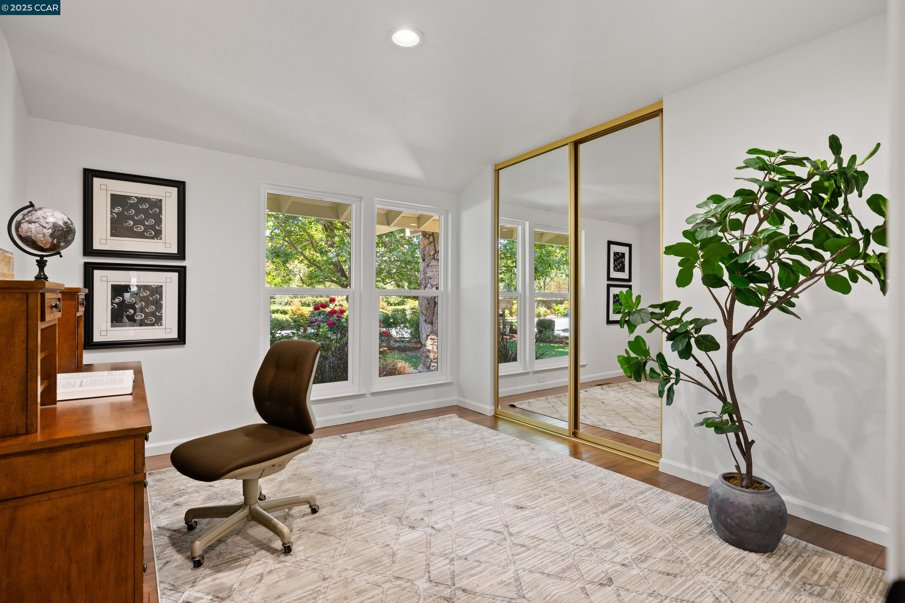 558 Freitas Road