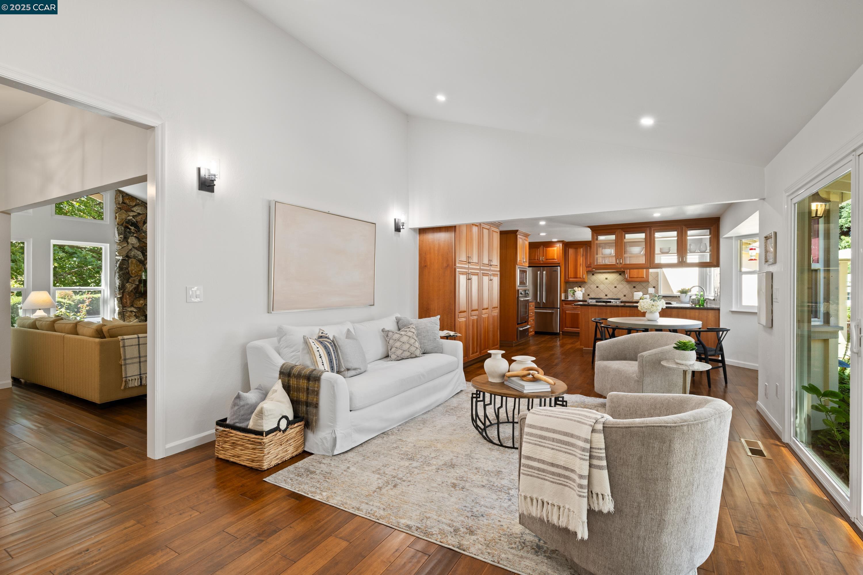 558 Freitas Road