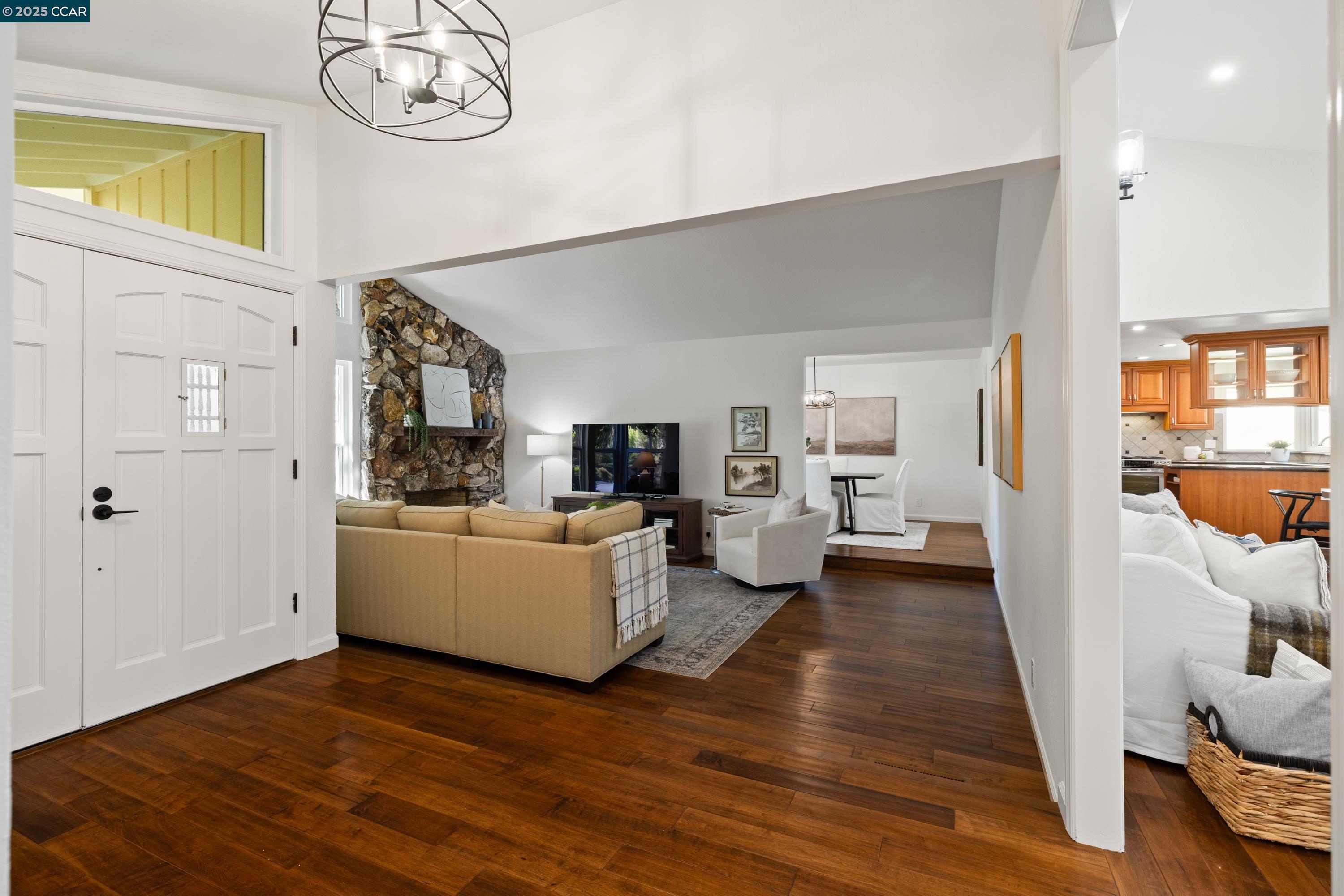 558 Freitas Road