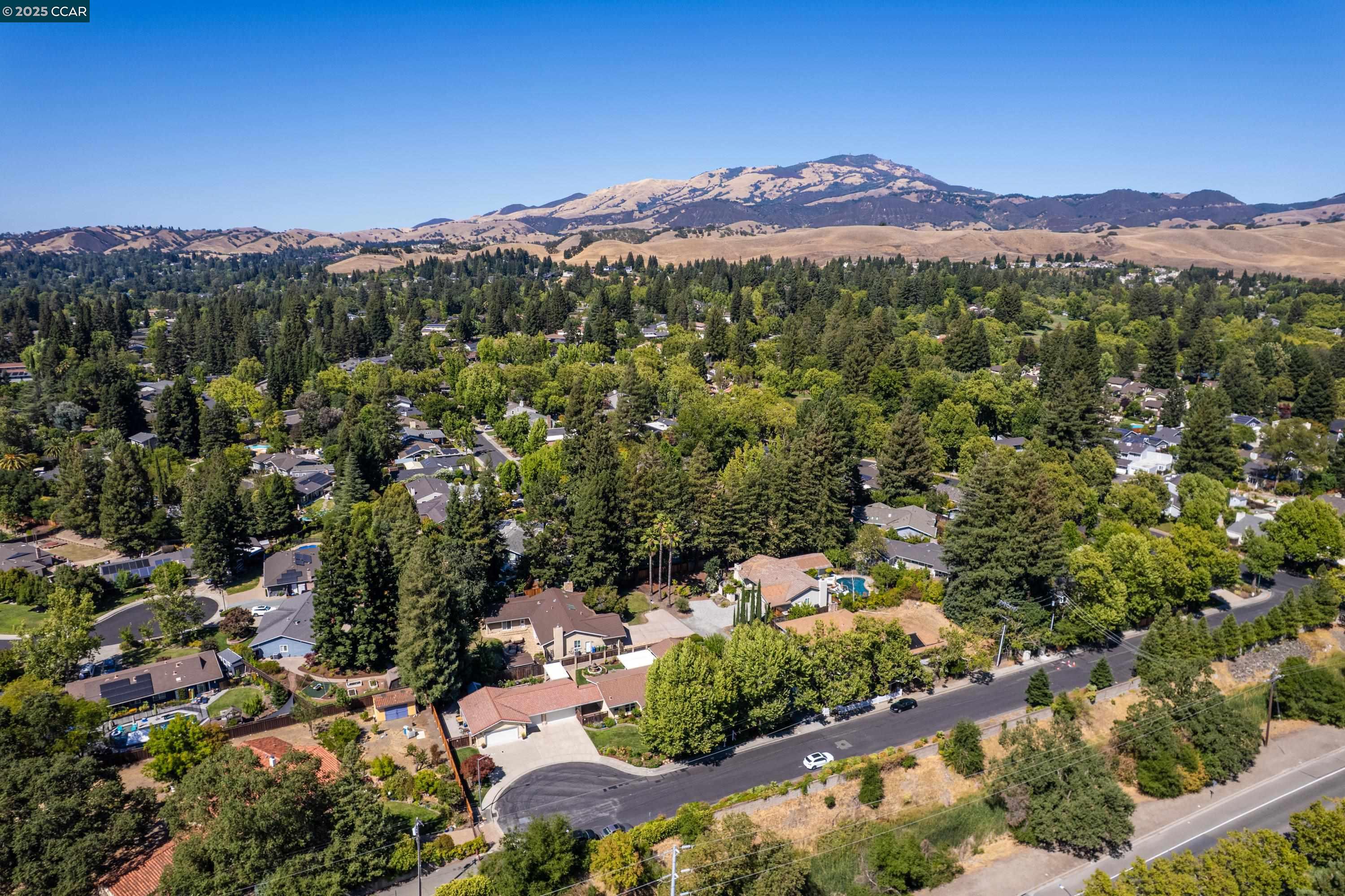 558 Freitas Road