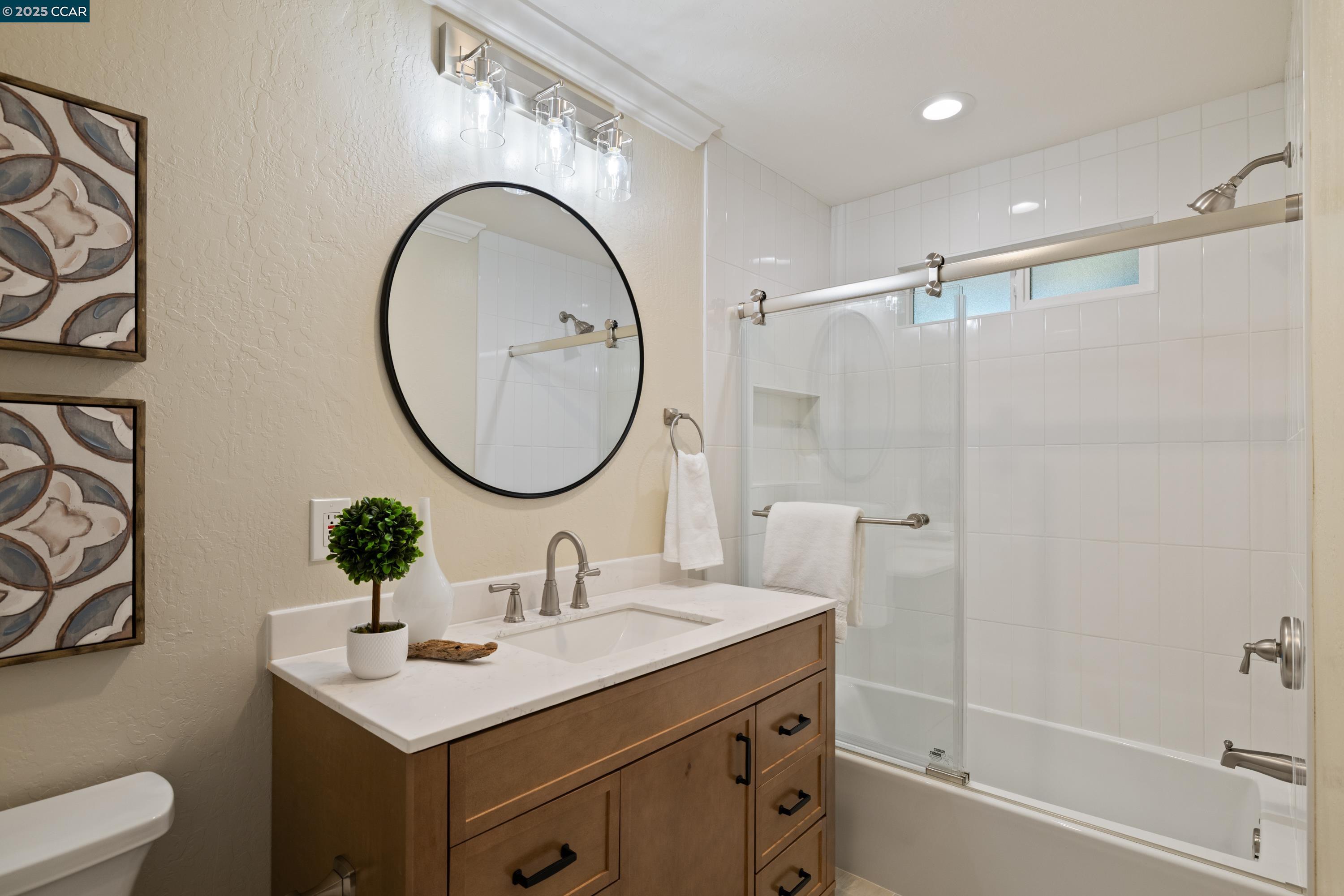 2740 Mossy Oak Drive