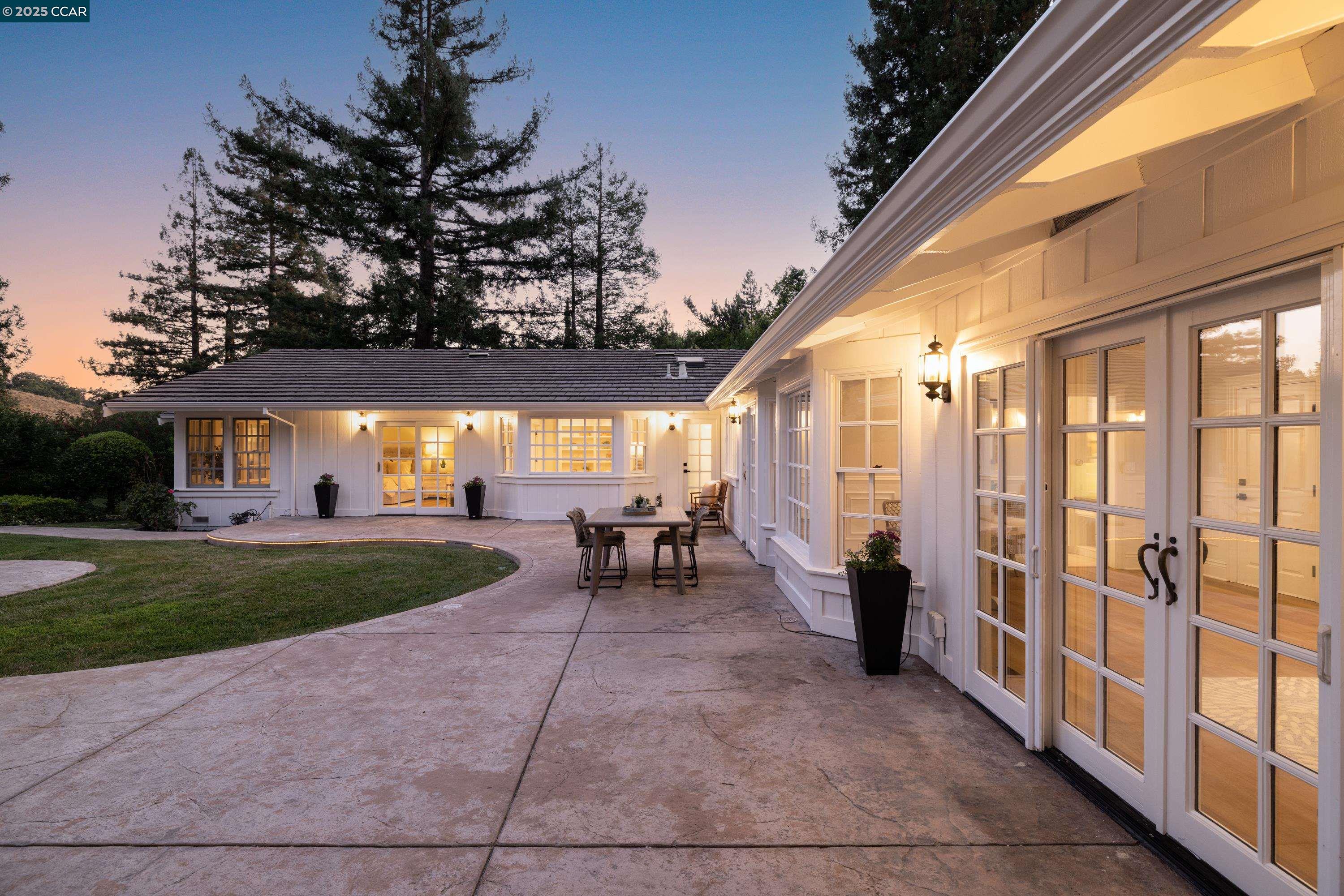 2740 Mossy Oak Drive